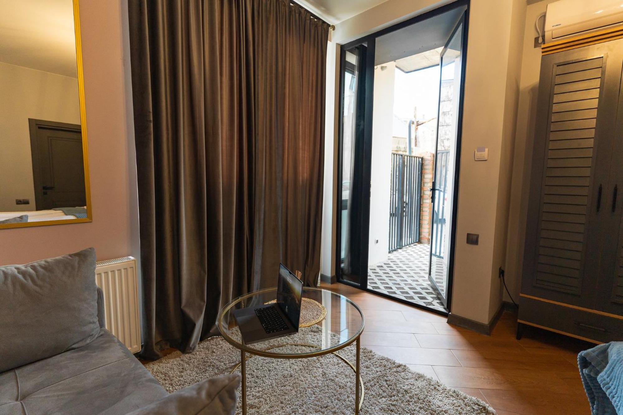Trinity Hotel Tiflis Dış mekan fotoğraf