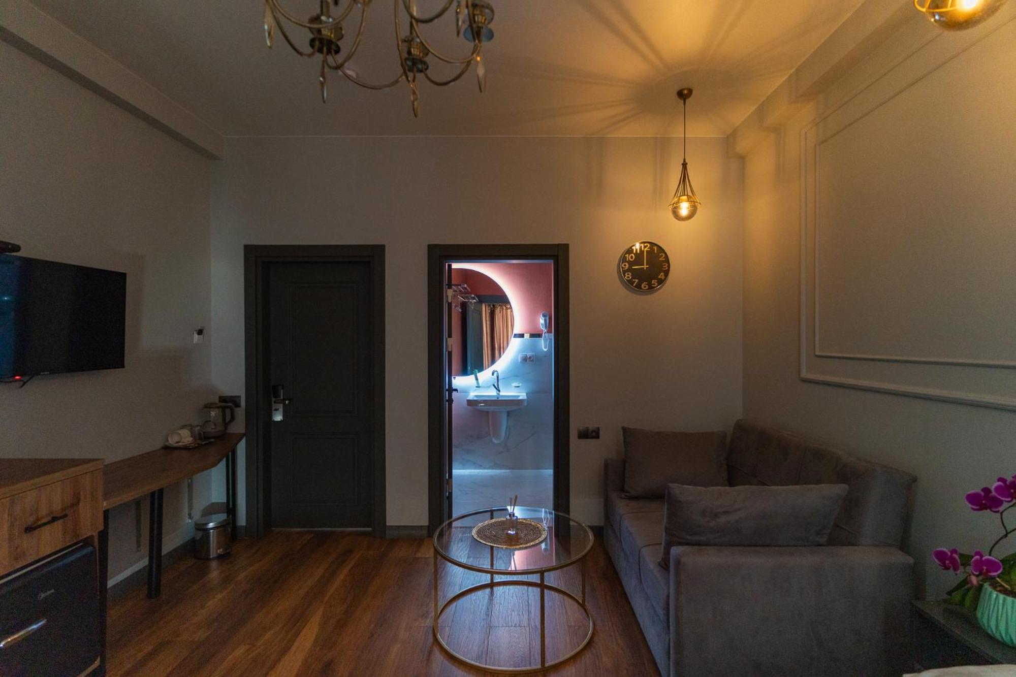 Trinity Hotel Tiflis Dış mekan fotoğraf